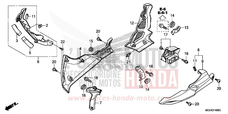 CAPOT INFERIEUR von VFR1200X "Crosstourer" DCT PEARL COSMIC BLACK (NHA64) von 2016